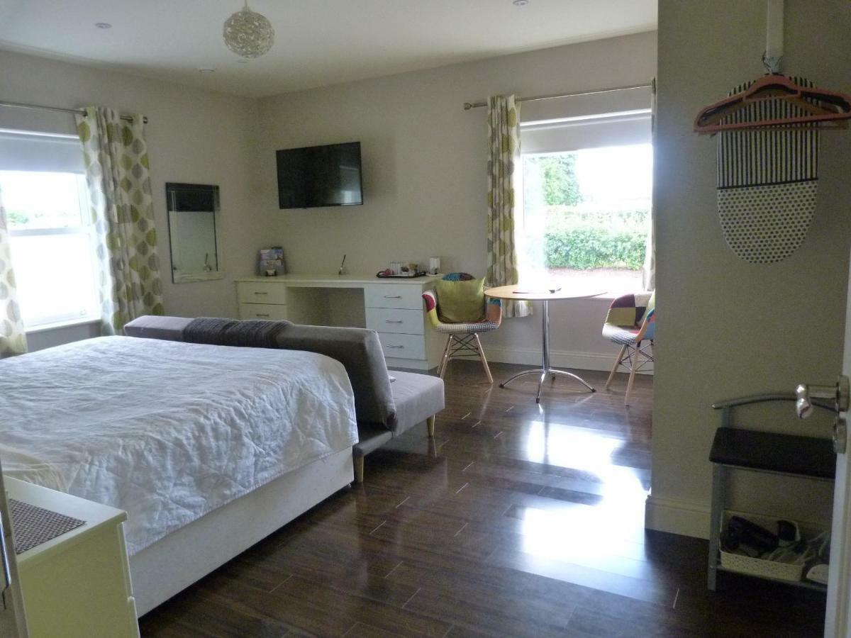 Arvalee Retreat With Outdoor Hottub Bed & Breakfast Omagh Ngoại thất bức ảnh